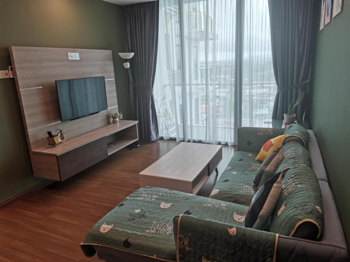 Teo Resident 2 Vivacity Jazz Suite 4 Кучінг Екстер'єр фото